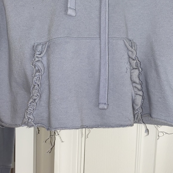 garage cropped hoodie - Picture 2 of 4